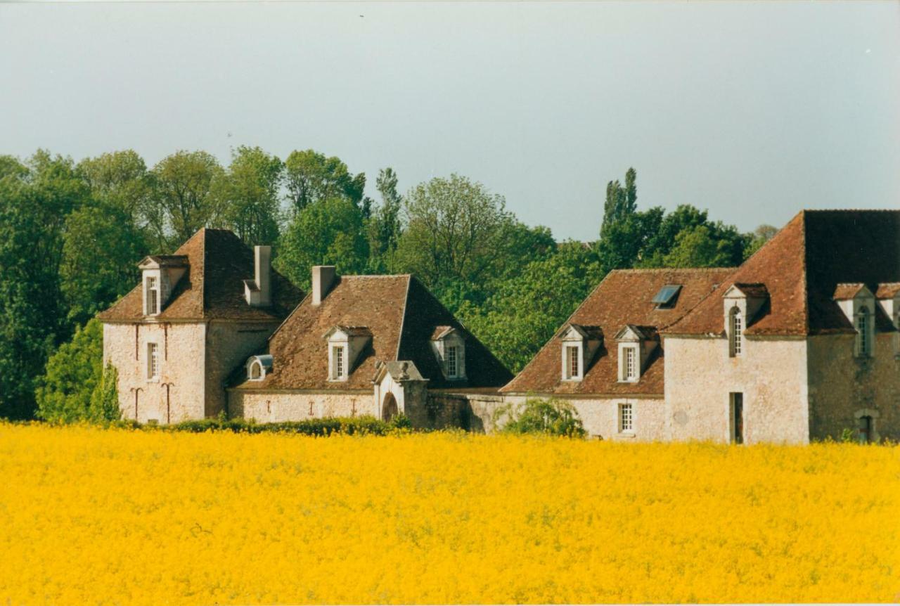 Chateau De Montrame Soisy-Bouy Exterior foto